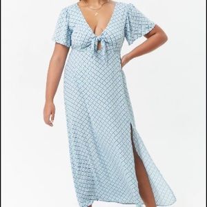 Plus Size Geo Print Maxi Dress